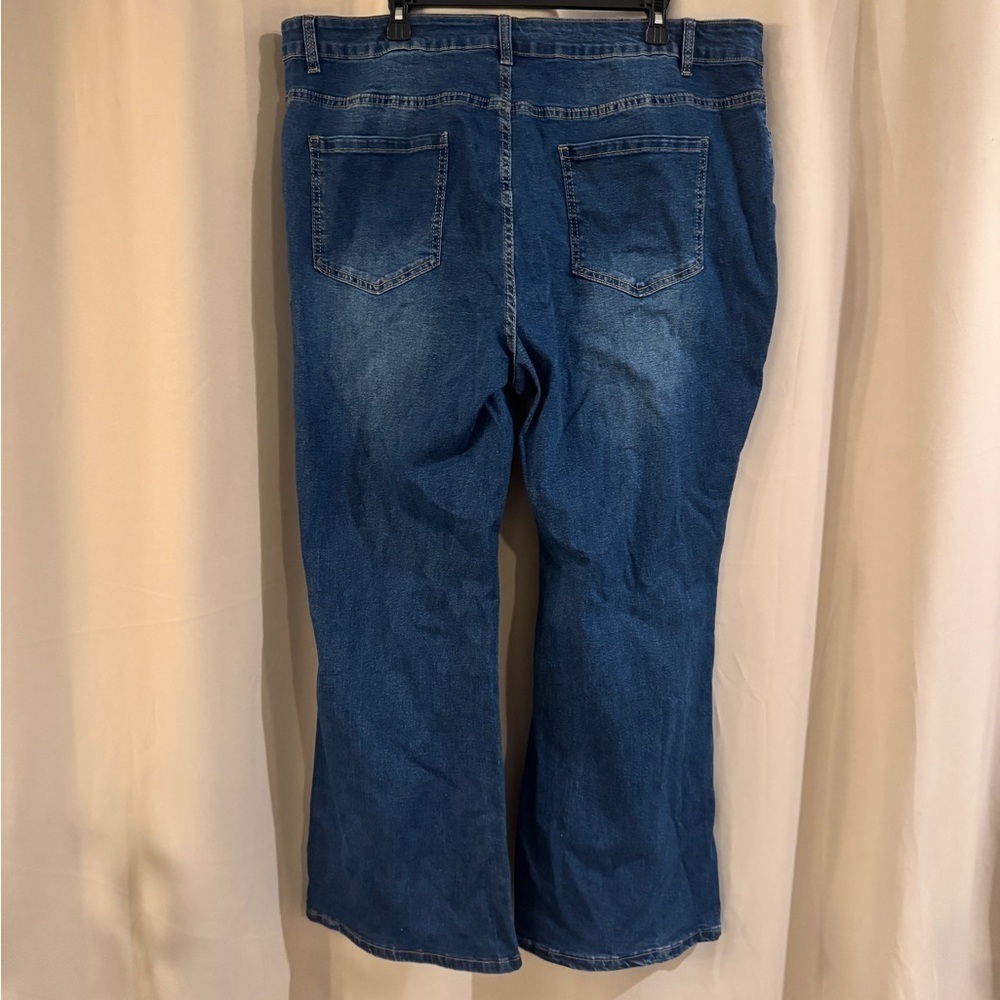 NWT SHEIN Dark Blue Flare Jeans - Picture 2 of 7